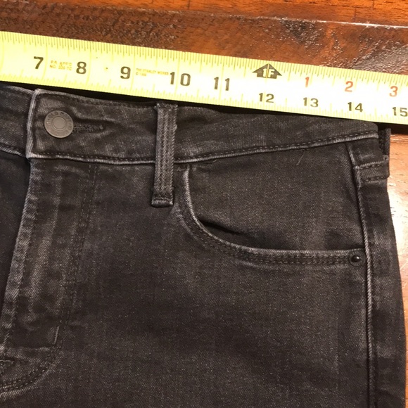 Old Navy Power Slim Straight Mid Rise Distressed Jeans - Picture 9 of 12